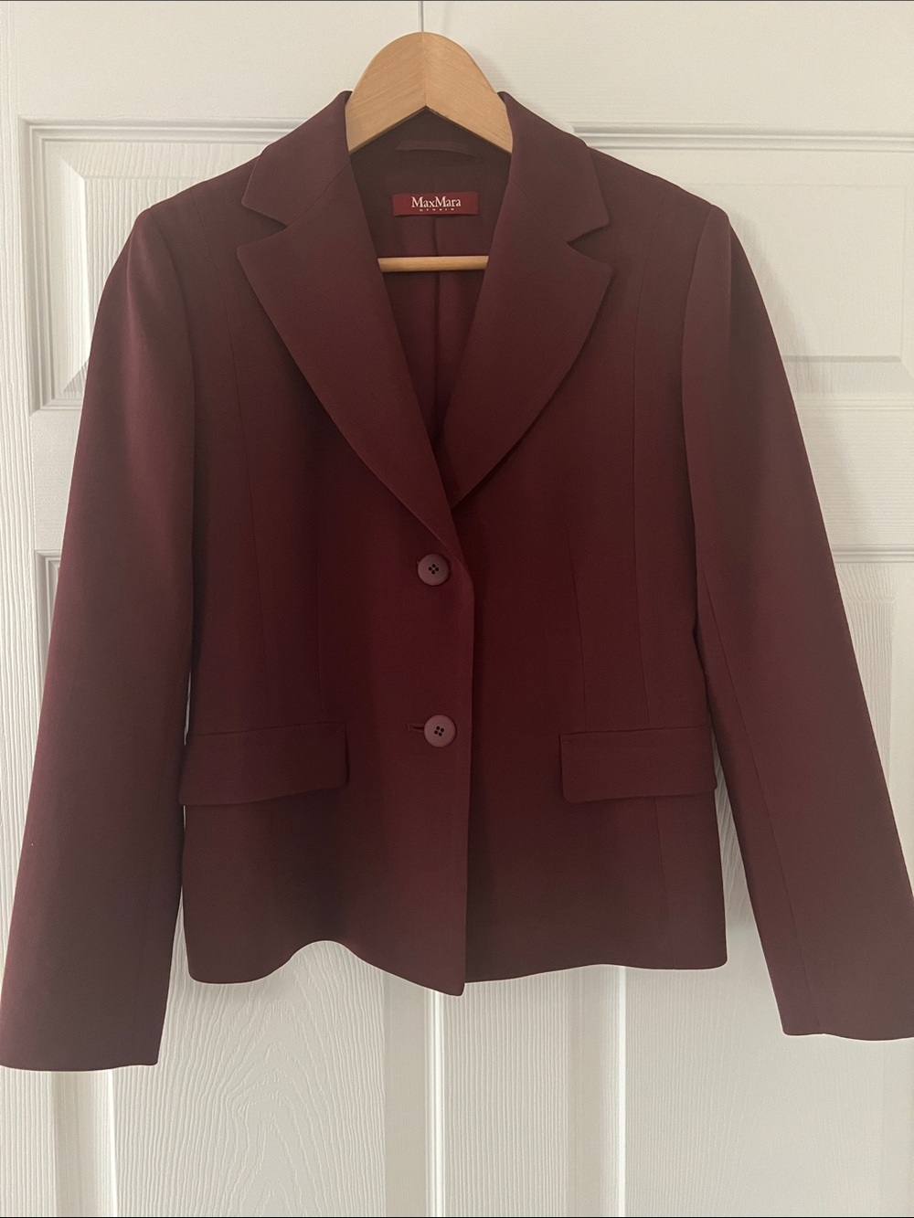 MaxMara Women's Deep Burgundy Single-Breasted Blazer